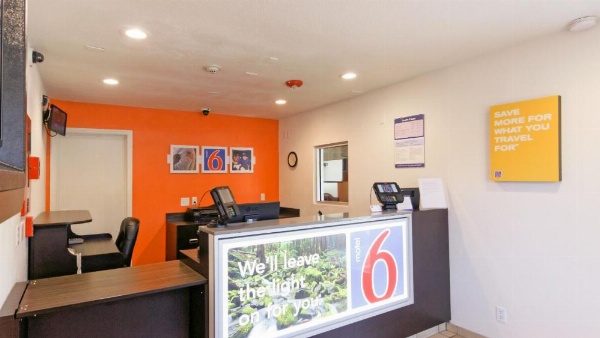 Motel 6-Chico, CA image 12